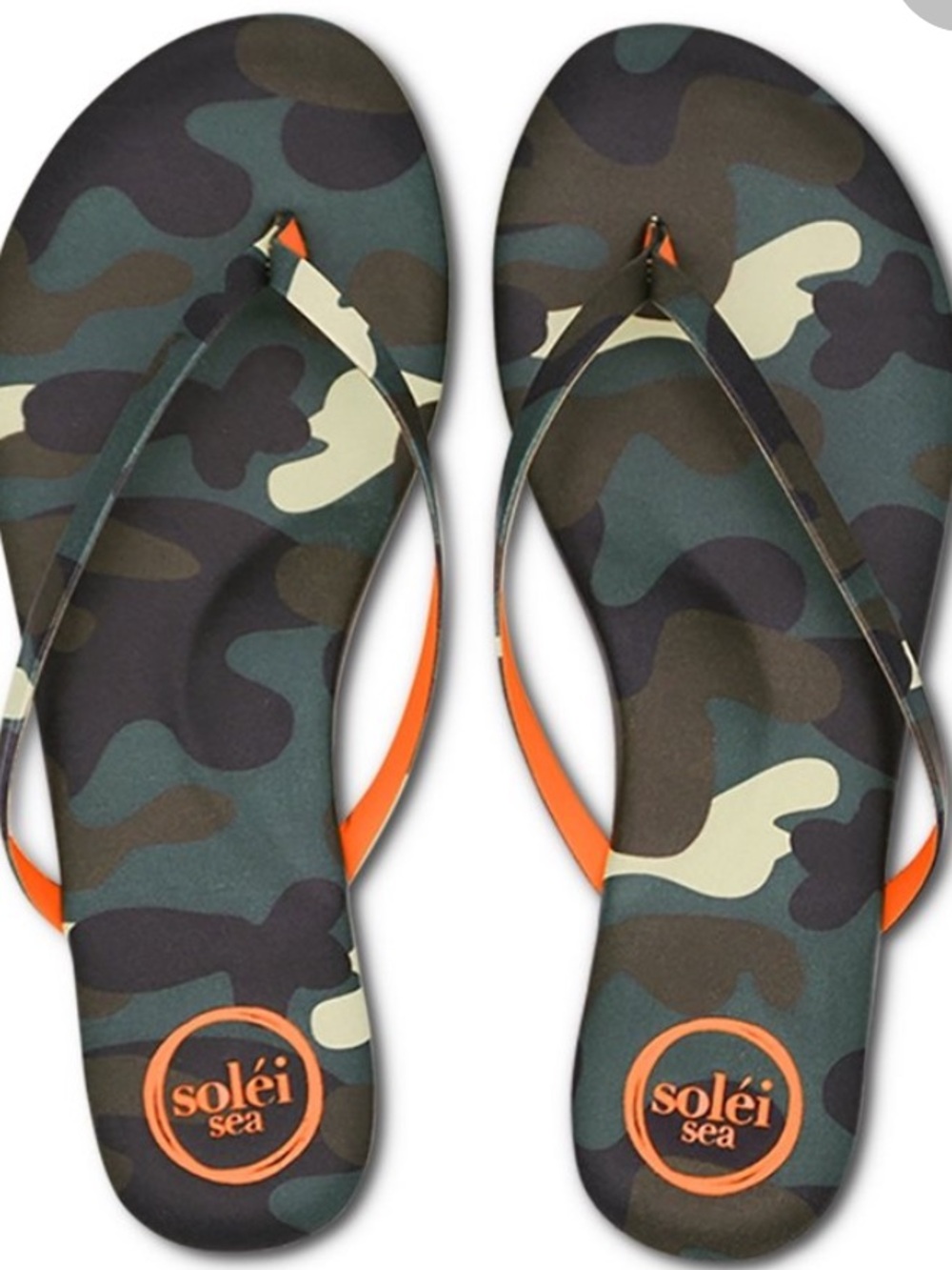 Solei Sea Indie camo flip flops - Picture 2 of 10